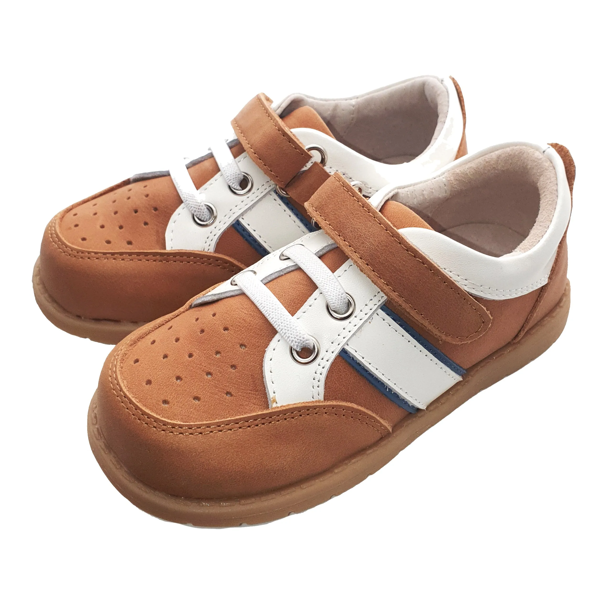 Atti and Anna Caleb Leather Sneaker Tan / Light Brown