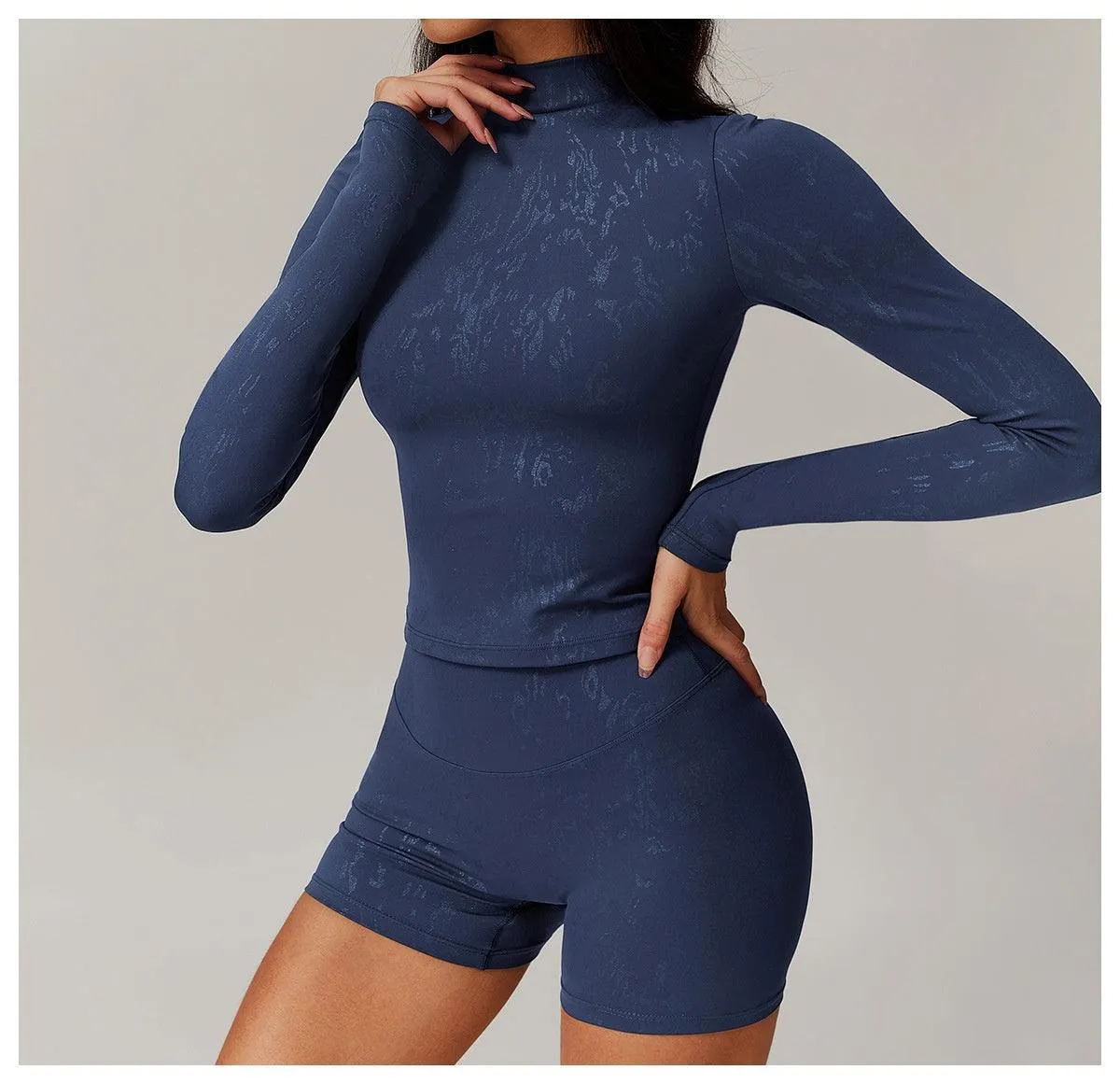 Bronzing Yoga Long sleeved Top – Stylish Activewear for Fitness and Beyond