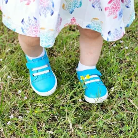 Capri Sneaks