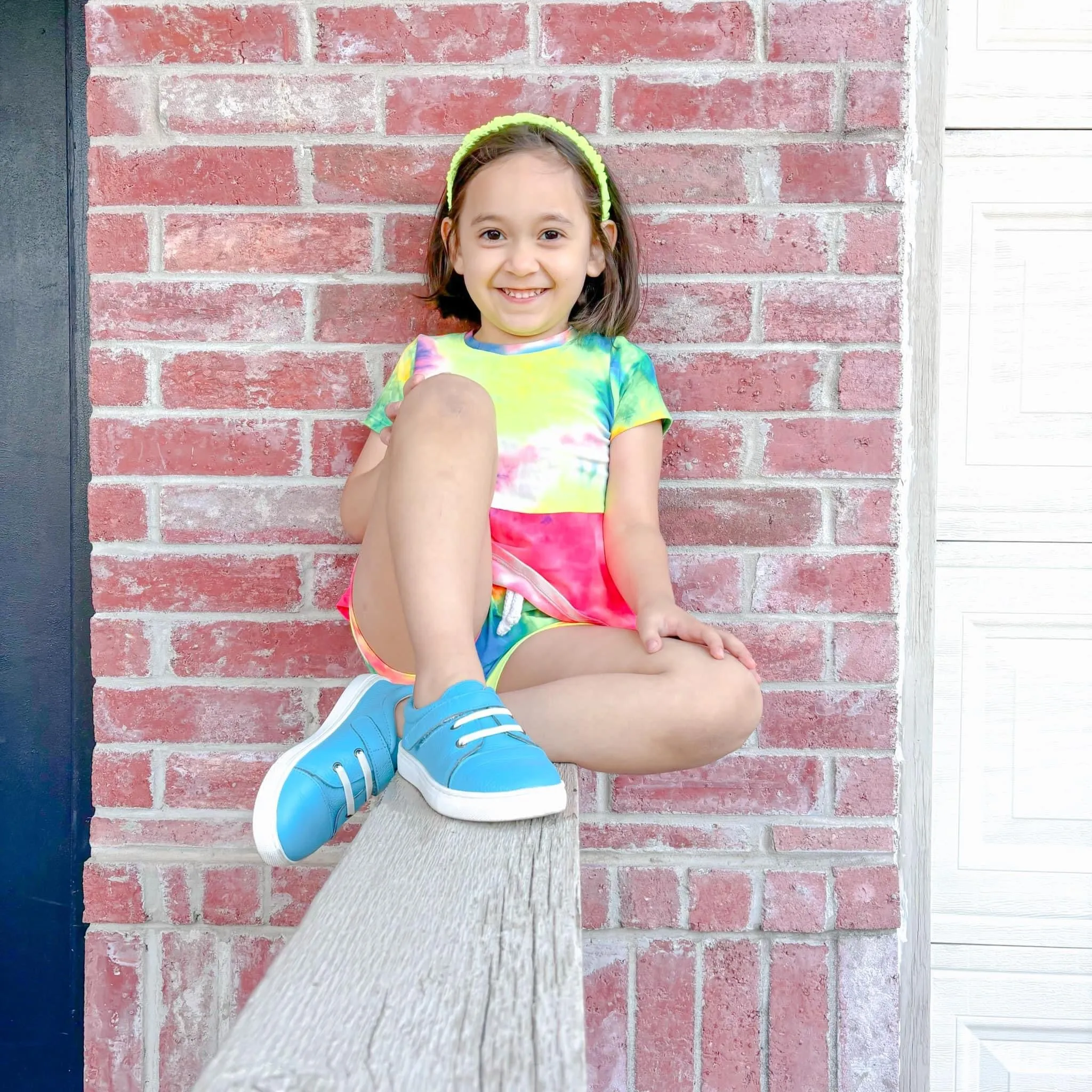 Capri Sneaks