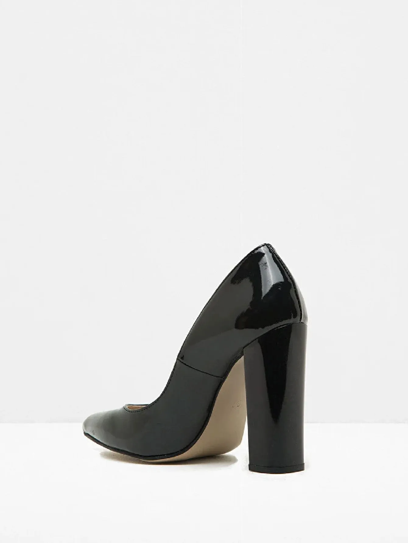 Chunky Heels Leather Pump