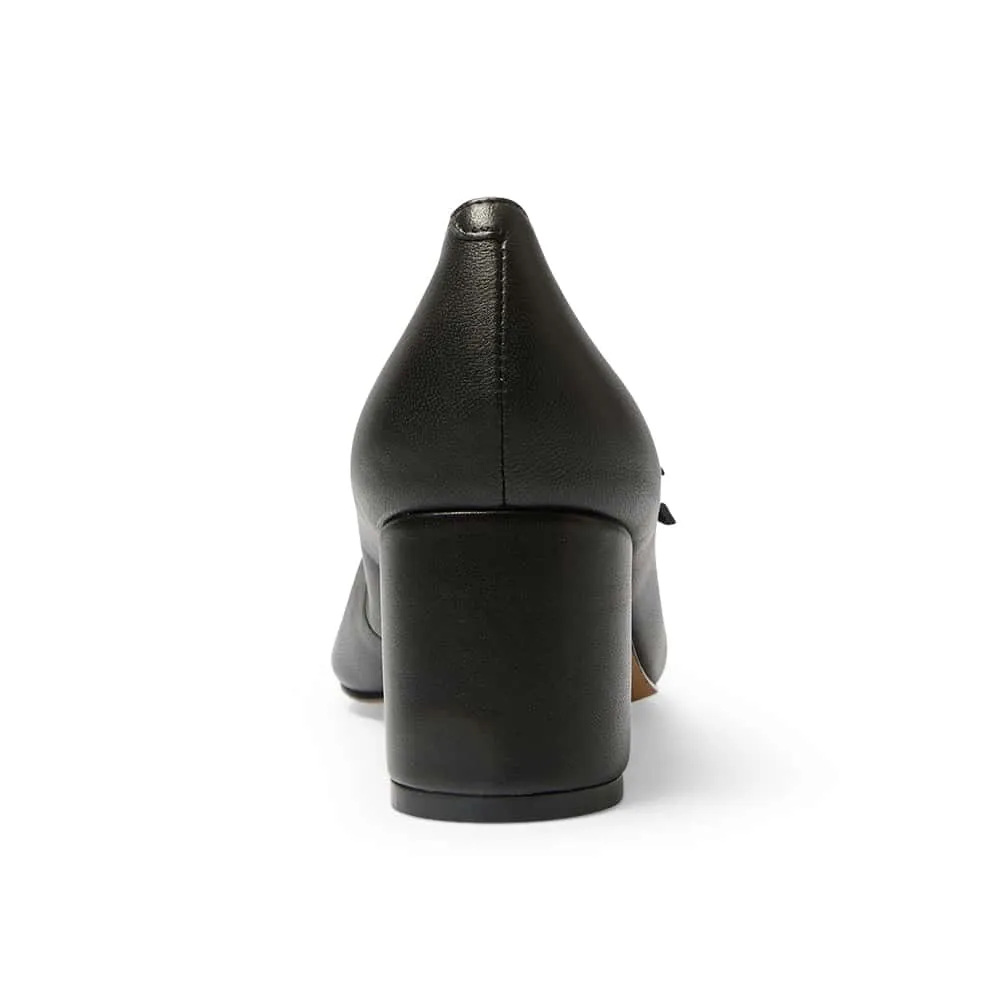 Isabel Heel in Black Leather