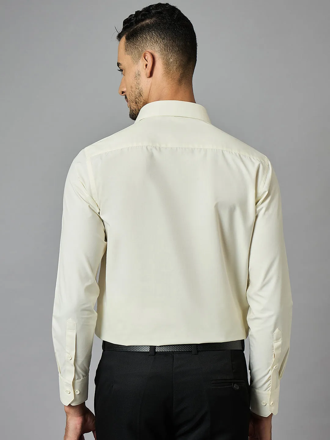 Men's Solid Cream Full Sleeves Regular Fit Formal Shirt