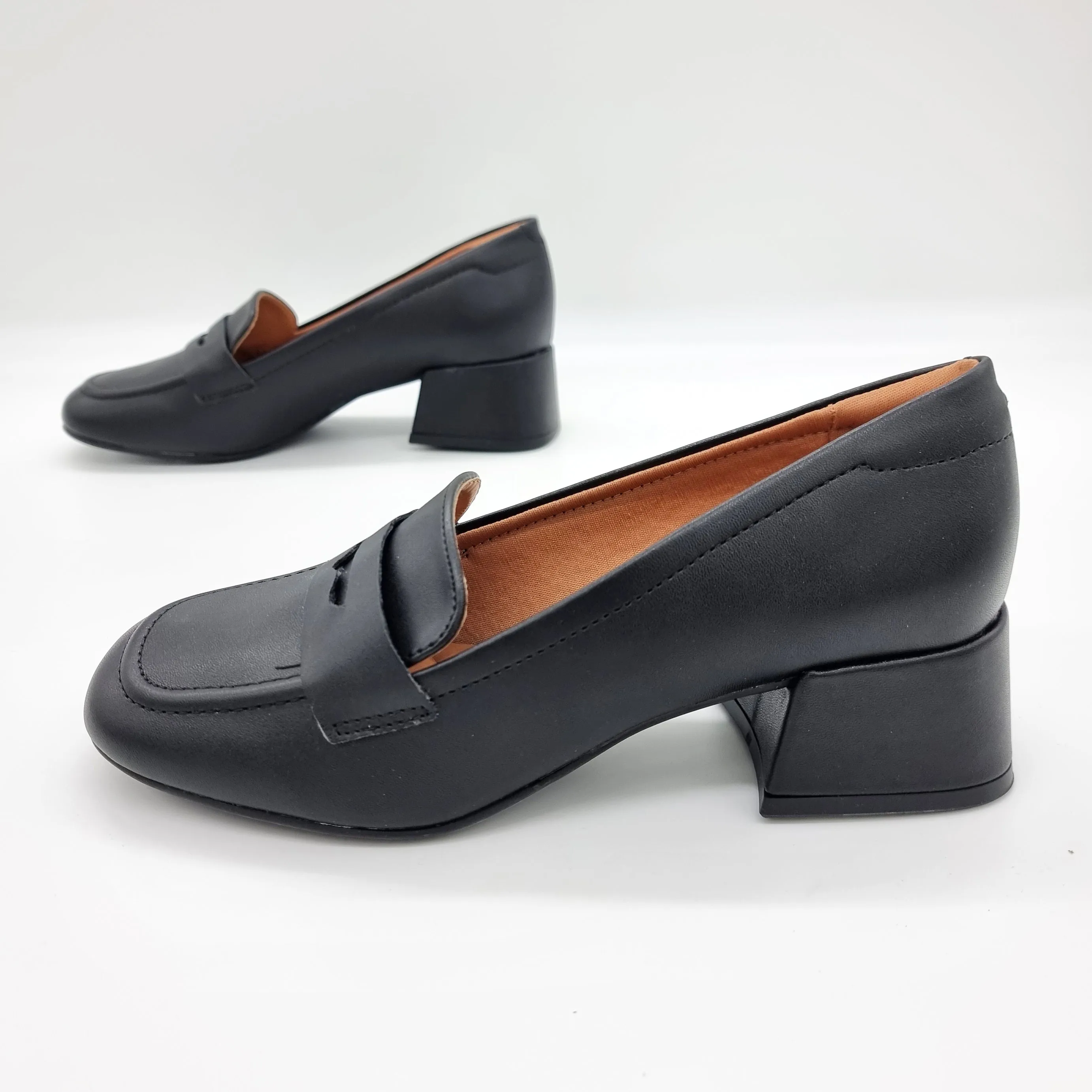 Vizzano 1426-102 Block Heel Round Toe Loafer Pump in Black Napa